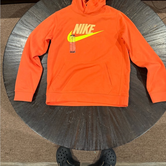 Nike Boys' Club Fleece Pullover Hoodie (Orange/Volt)